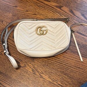 Gucci Beige Chevron Crossbody Bag